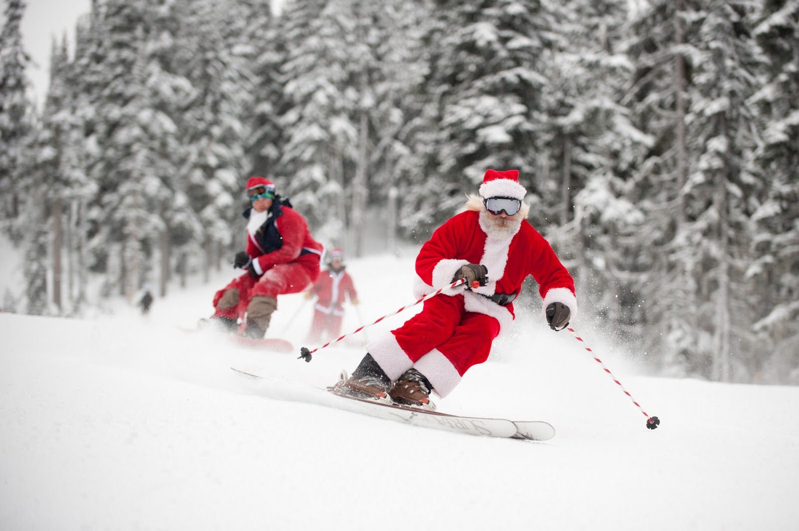 Holiday Gift Ideas for Skiers and