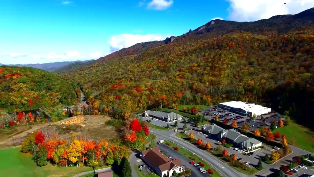 fall leaf color report from Banner Elk North Carolina