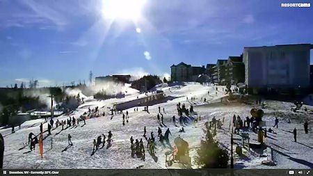 The top of Snowshoe's Mountain looks pretty busy...