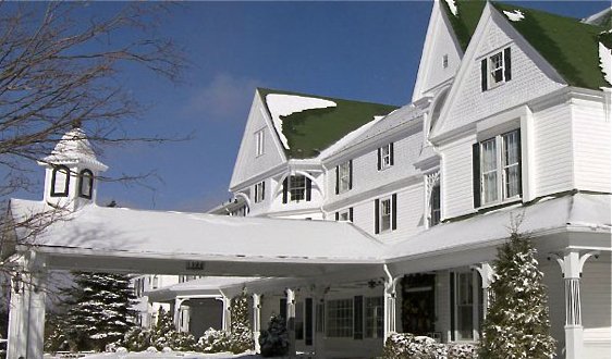 Blowing Rock's Green Park Inn just won Historic Hotel of America honors as 2015 Best Small Hotel on the eve of its 2016 125th anniversary. Photo courtesy Green Park Inn